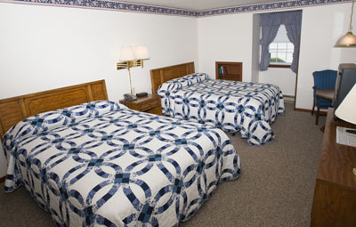 wedding ring quilts room
